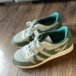 Super cute Gola sneakers.